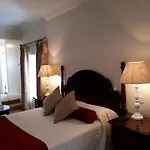 فندق Aran View And 3*