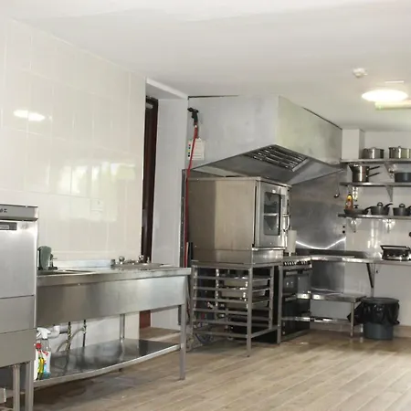 Aran View And Hotel 3*