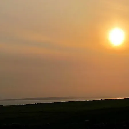 Aran View And Hotell