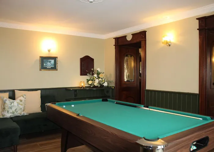 Отель Aran View And