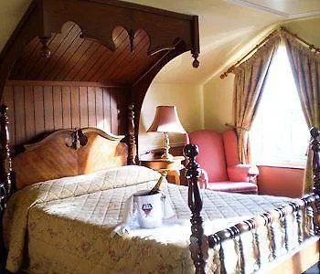 Отель Aran View And 3*