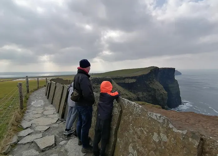 Aran View And Отель Дулин